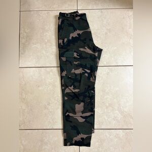 Valentineno Camo Pants